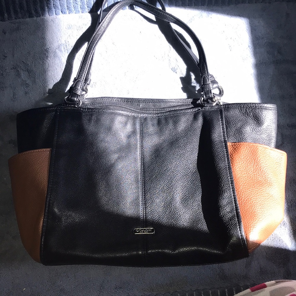 COACH TOTE PURSE